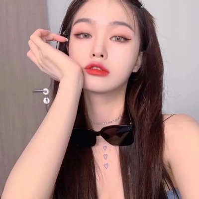 隔窗恋爱：咫尺相望